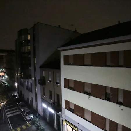 아파트 Apartman